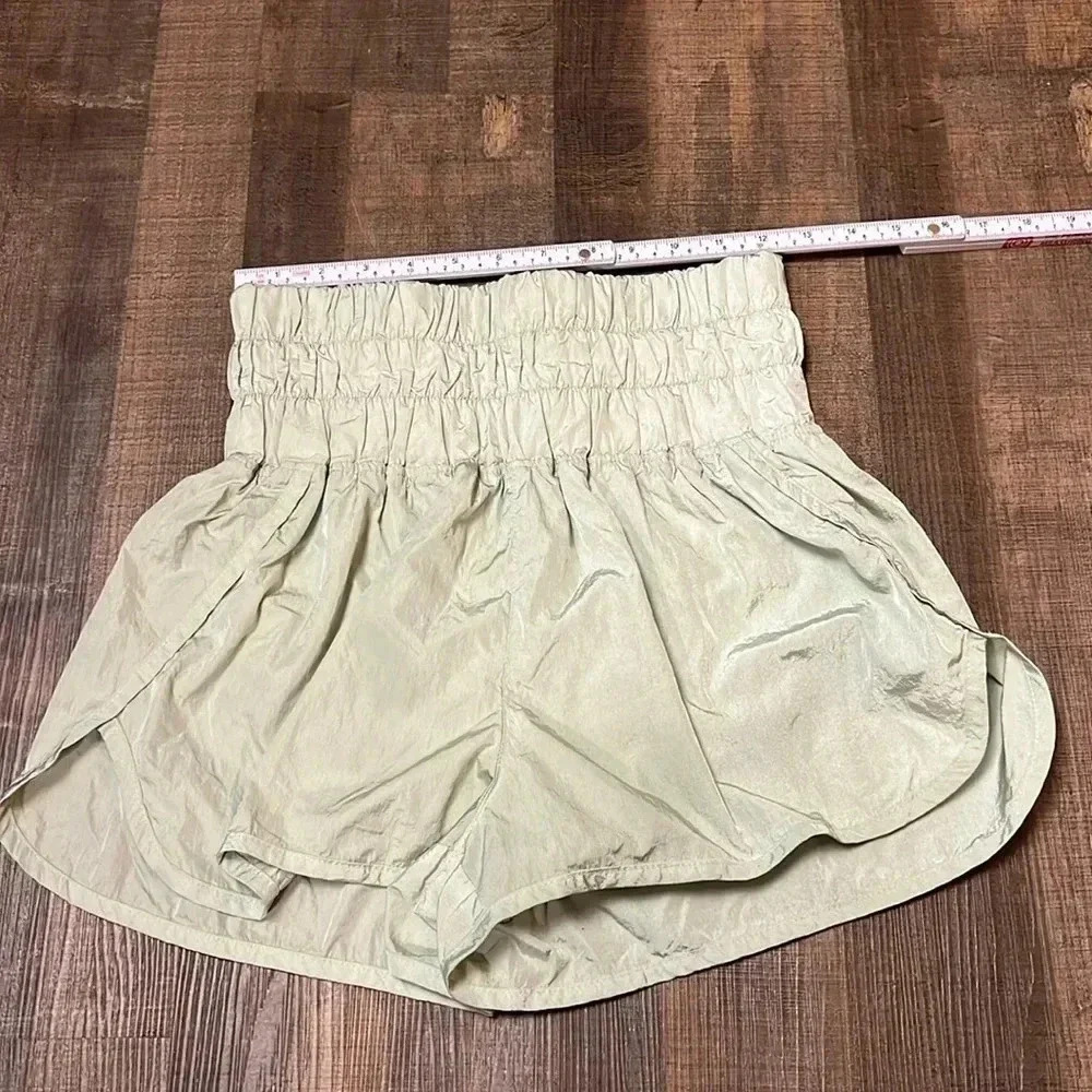 Fp Movement women’s shorts M pull on elastic high waist‎ summer casual running